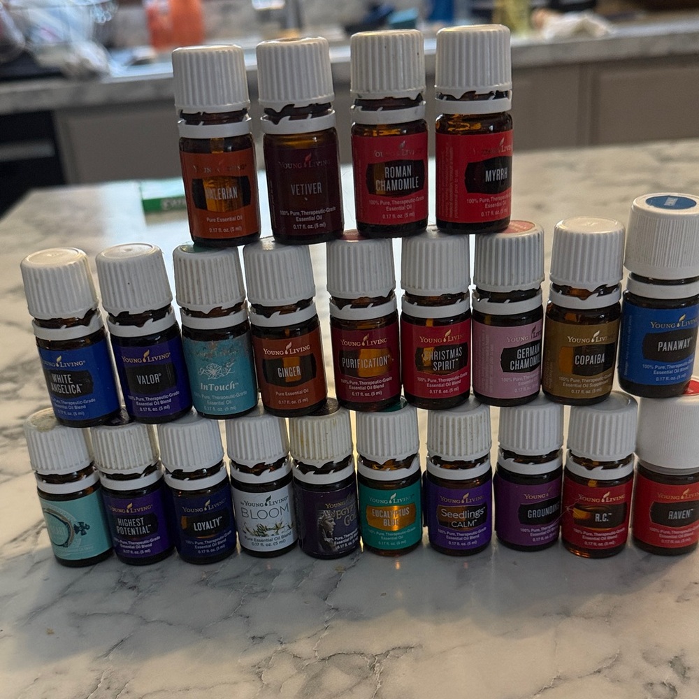 Massive Young Living Essential Oil lot of 23